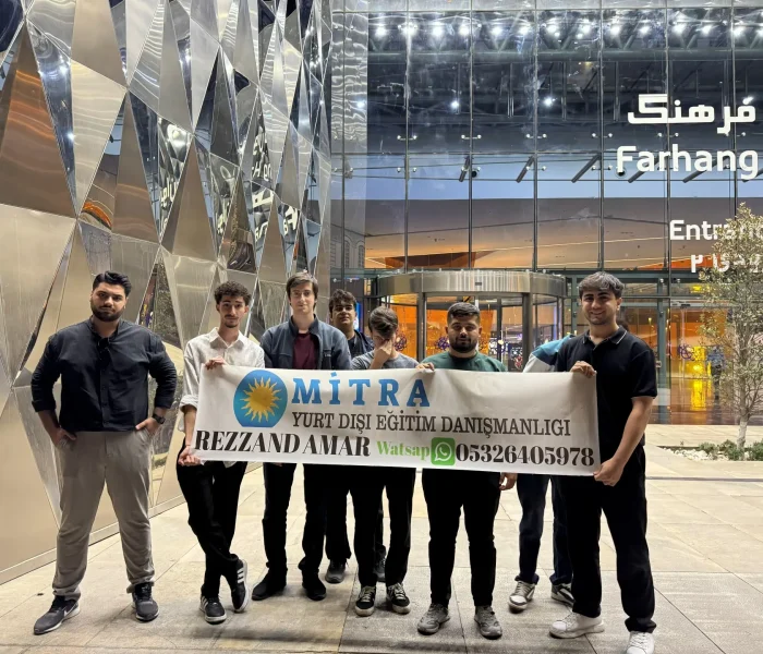 Tebriz üniversitesinde okumak isteyen öğrenciler kayıt aşamasında
